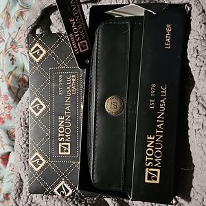 Stone Mountain Leather Wallet
